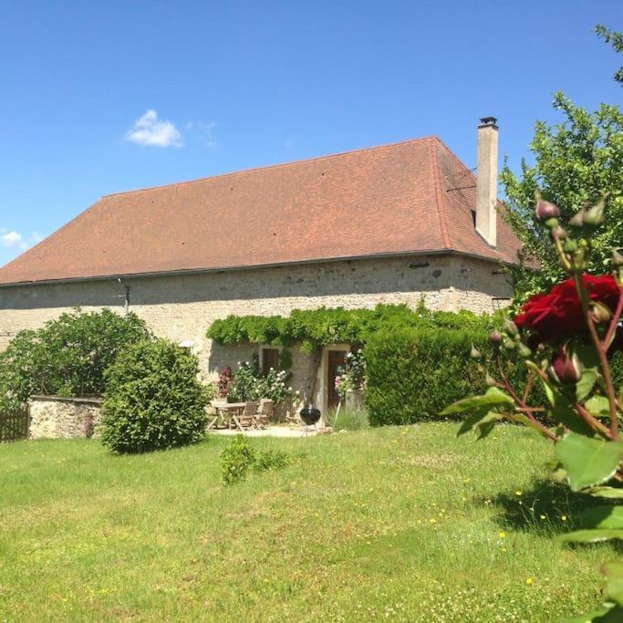 La Grange De Verseilles Saint-Etienne-de-Vicq Bagian luar foto