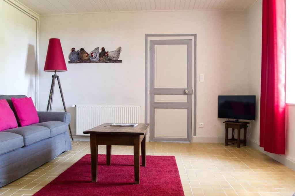 La Grange De Verseilles Saint-Etienne-de-Vicq Bagian luar foto