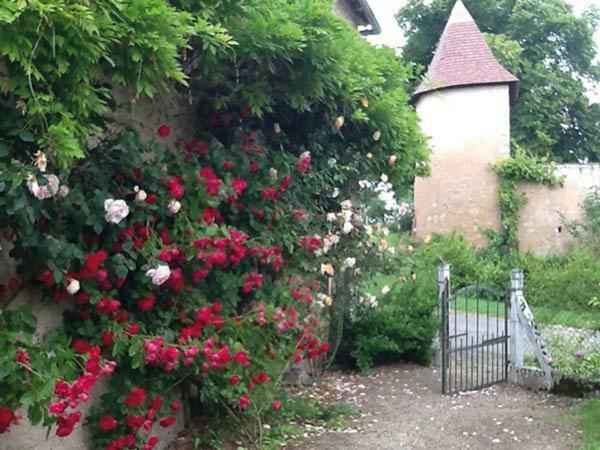 La Grange De Verseilles Saint-Etienne-de-Vicq Bagian luar foto
